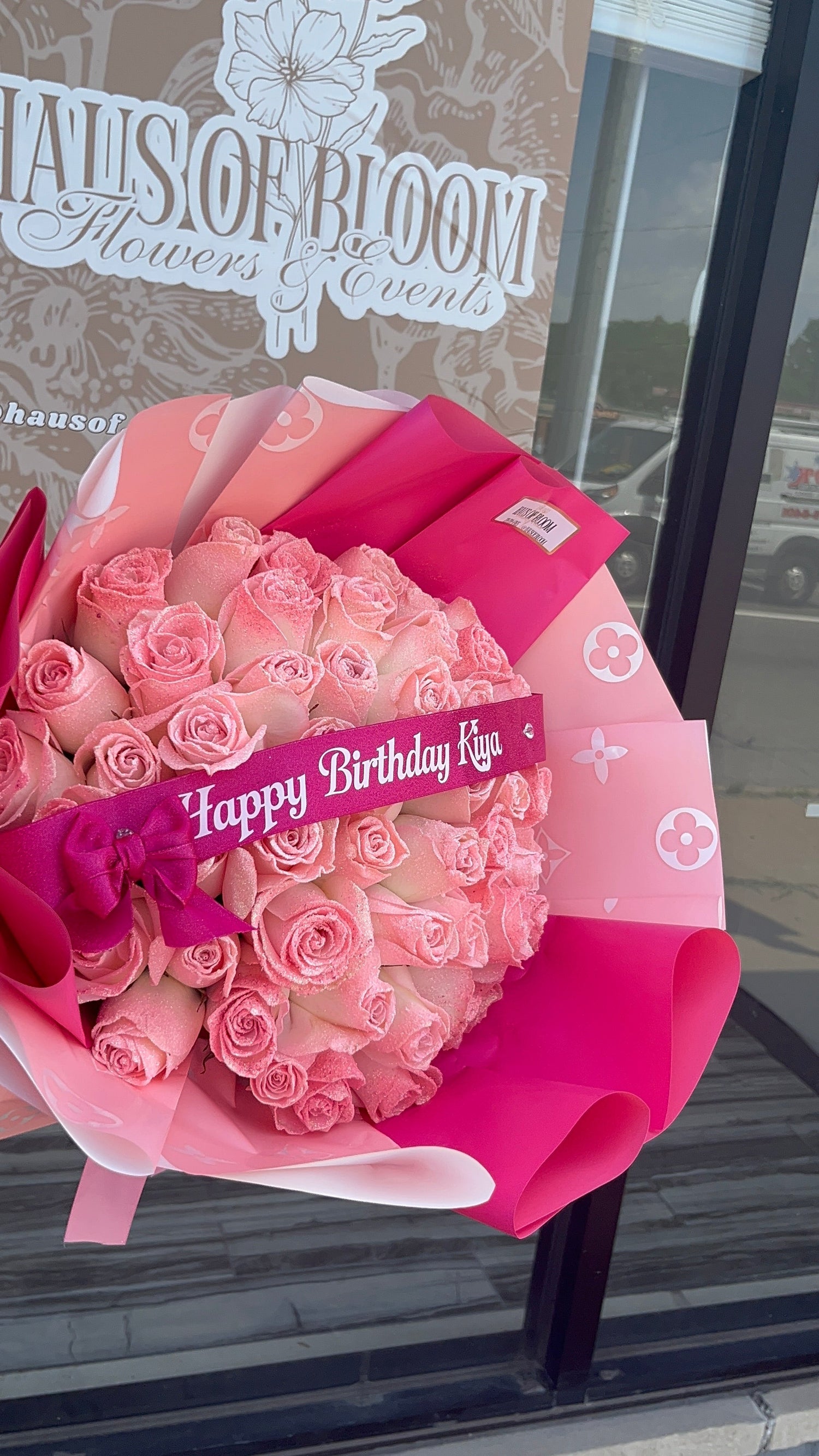 75 Roses