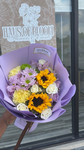 Petite Haus Bloom